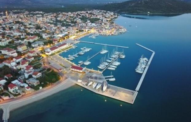 Najboljših pet krajev, ki jih lahko obiščete iz marine Pirovac