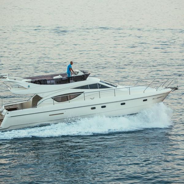 Ferretti Yachts 460i / Bluebell
