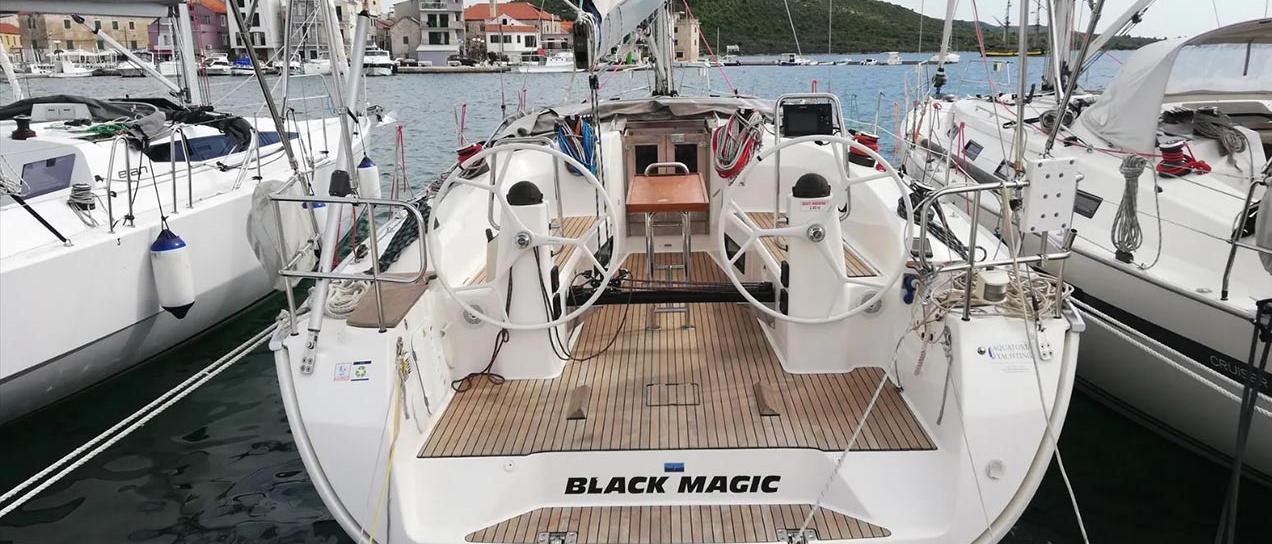 Bavaria Cruiser 40 S / Black Magic (2013)