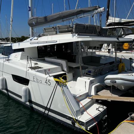 Elba 45 / Angie (2022)