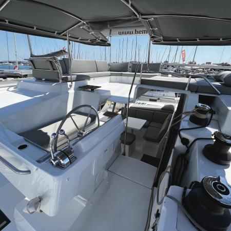 Elba 45 / Angie (2022)
