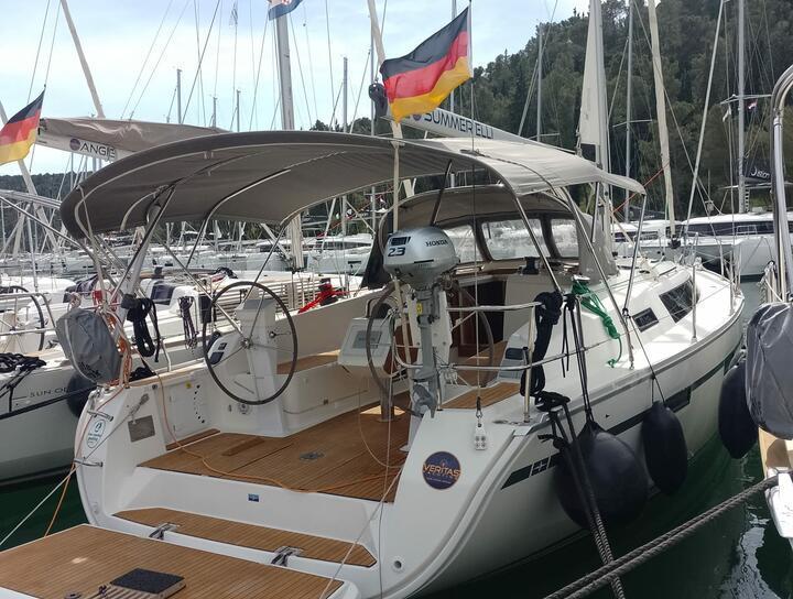 Bavaria Cruiser 41 - 3 cab. / Summer elli (2018)