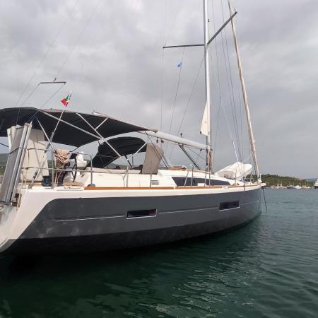 Dufour 520 GL / Greenleaf (2018)