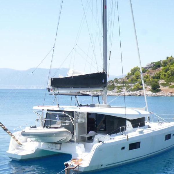 Lagoon 42  / ALEXANDROS (generator, air condition, watermaker, 1 SUP free of charge)