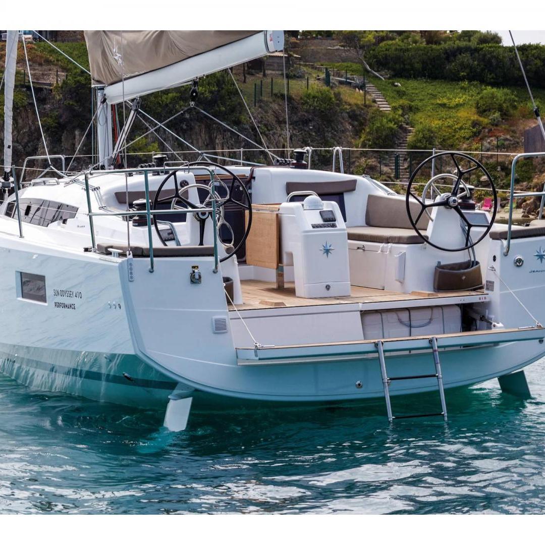 Sun Odyssey 410 / LILIANE