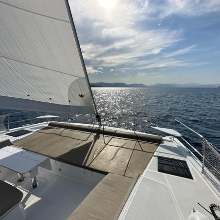Bali 4.6 / Star Velvet (A/C, Generator, Water Maker, dishwasher) (2023)