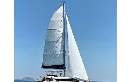 Lagoon 46 (LUXURY Equipped, SKIPPERED only) / ASTRAEUS (2023)