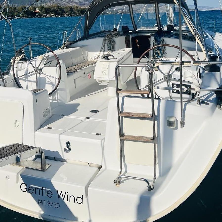Cyclades 50.5 / Gentle Wind (A/C, generator, electric heads,solar panel)