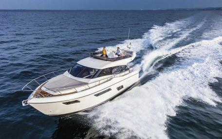 Ferretti Yachts 450 / Lady Esmeralda (2019)