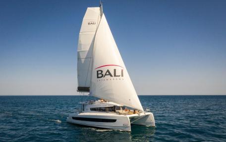 Bali 4.2 - 4 + 1 cab. / Sail and Adventure (2023)