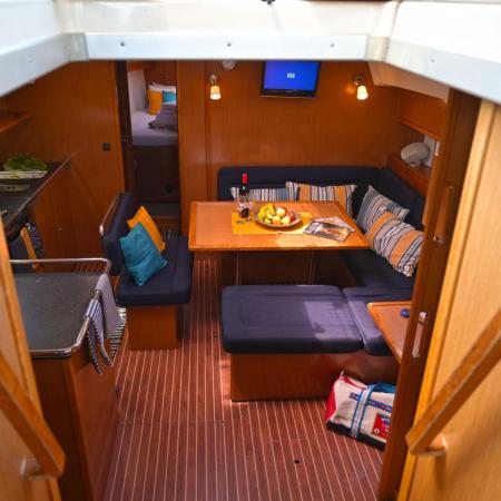 Bavaria Cruiser 45 / Nouvelle Vague (2011)