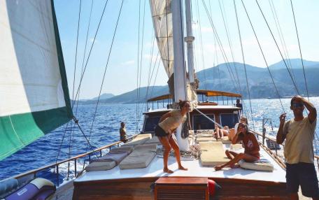 Donna Marisa (ex Lady C) / Aeolian Island Cabin 1 (1998)