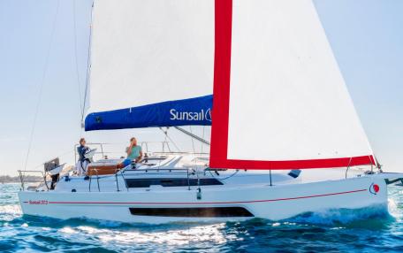 Sunsail 37.3 /  (2024)