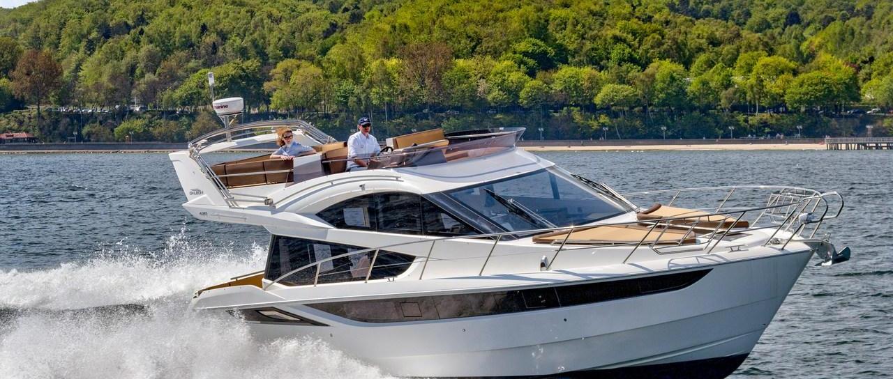 Galeon 420 Fly / Amber Blue (2022)