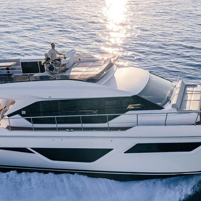 Ferretti Yachts 580 / Daeni