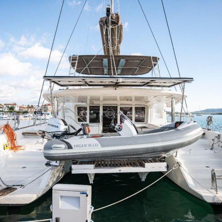 Lagoon 52 F - 4 + 2 cab. / Jessy (2013)
