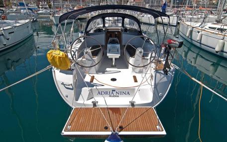 Bavaria Cruiser 37 - 3 cab. / Adria Nina (2017)