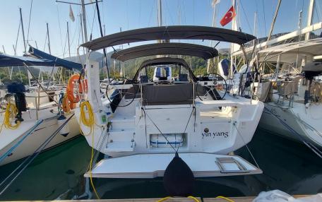 Dufour 41 - 3 cab. / Yin Yang (2024)