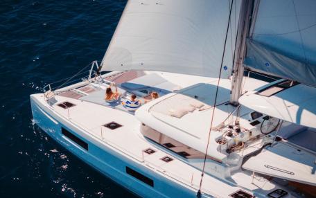 Lagoon 46 Owner's Version (LUXURY Equipped, SKIPPERED only) / LODIRE (2026)