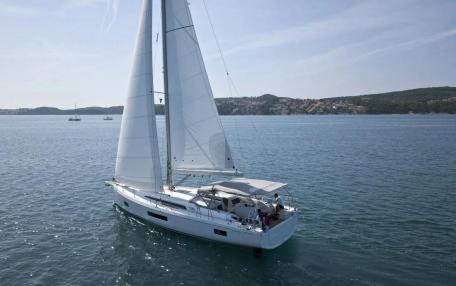 Oceanis 51.1 / MYRDIA (2018)