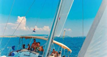 7 tips to organise perfect family sailing vacation 